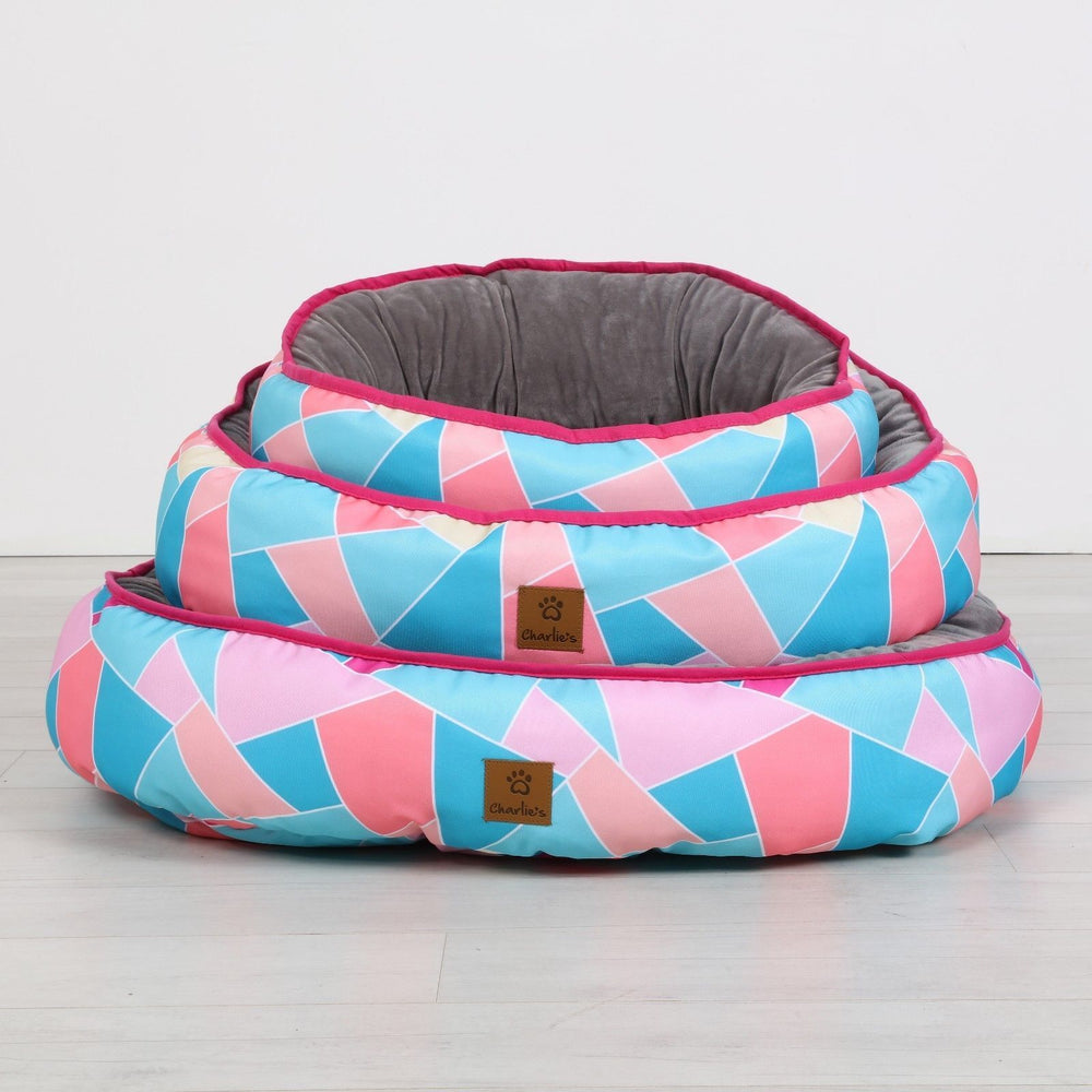 Charlie&#39;s Pet Funk Nest Bed Multi Triangle Small 45x56x15cm