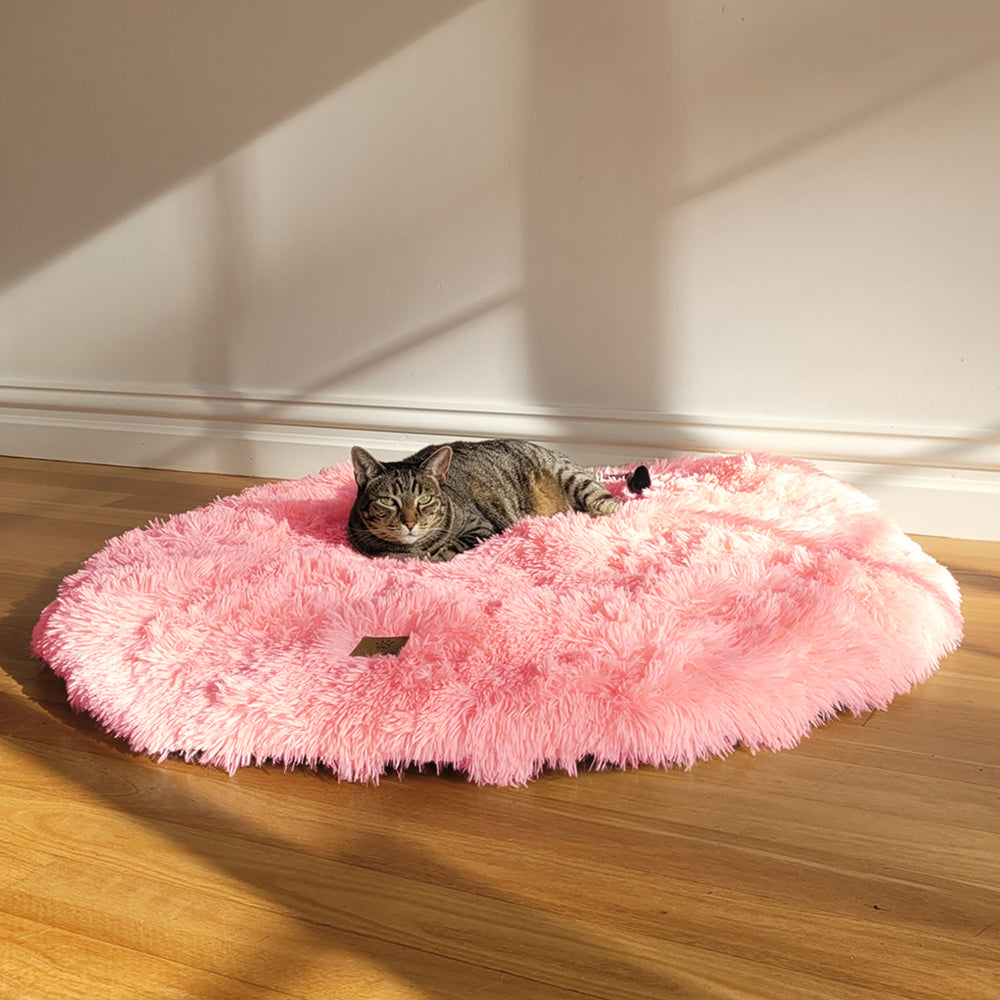 Charlie&#39;s Shaggy Faux Fur Round Calming Dog Mat Ombre Pink Medium