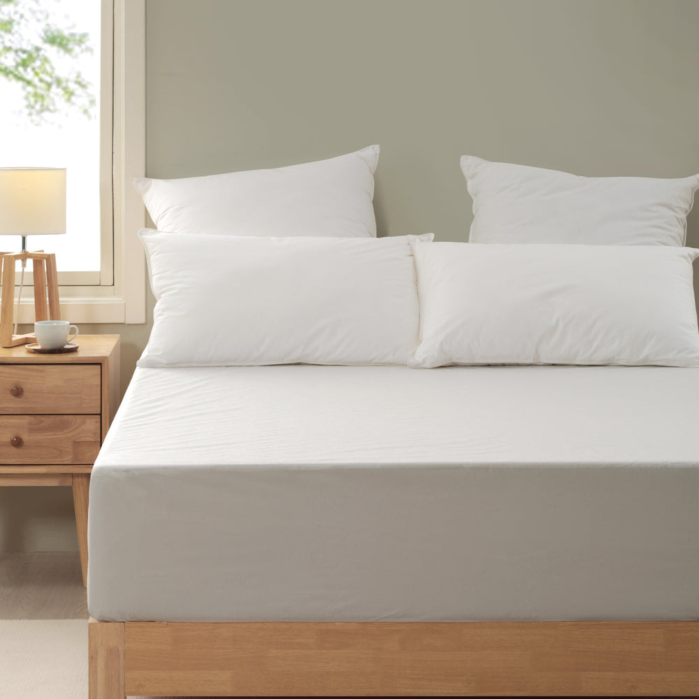 Dreamaker Stain Resistant Waterproof Mattress Protector Single Bed