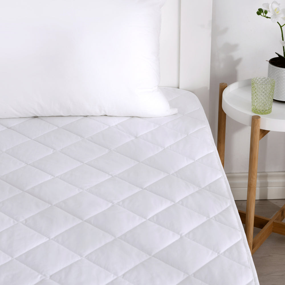 ESSN Commercial Corner Strap Quilted Cotton Mattress Protector White King Single Bed