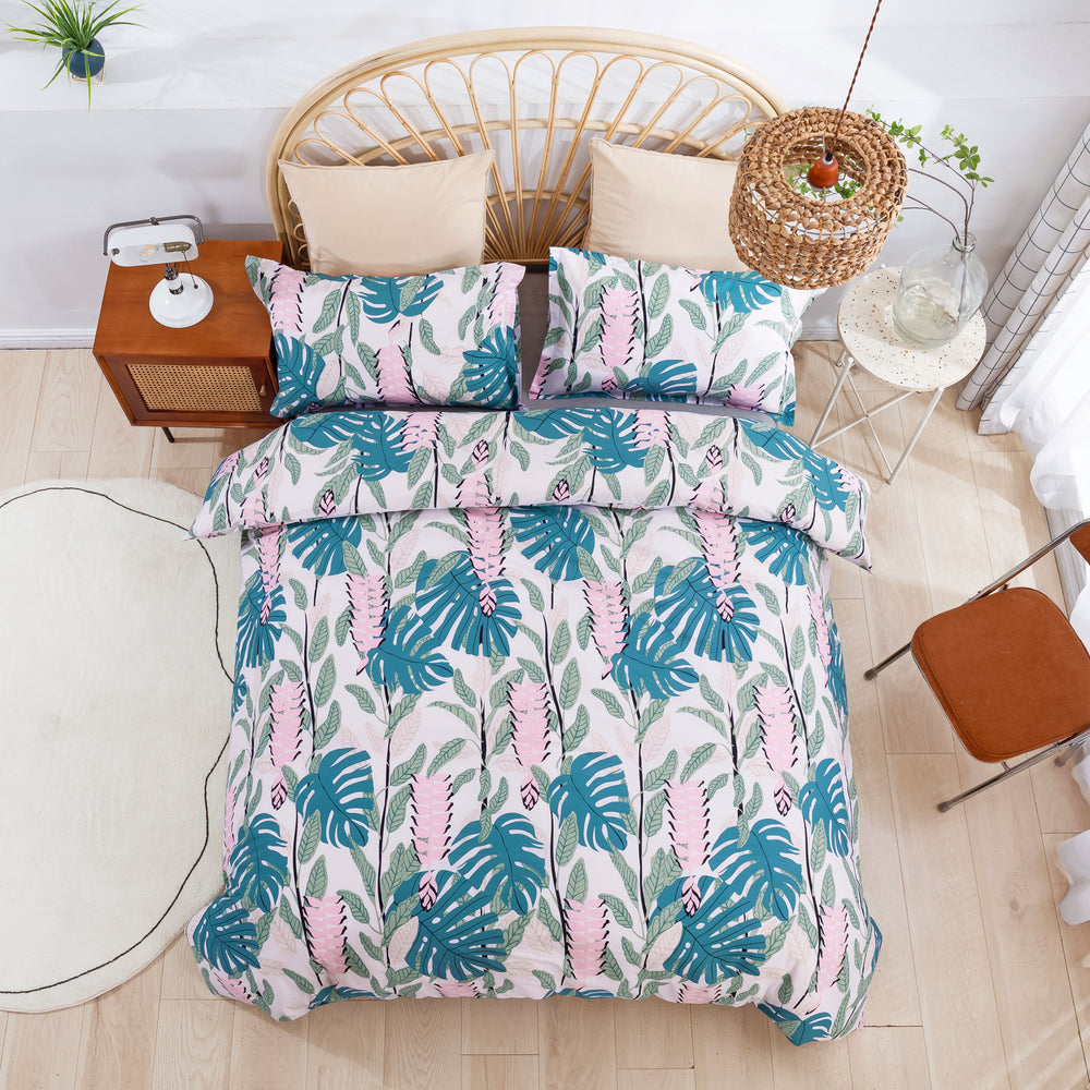 Dreamaker Printed Quilt Cover Set Natural Queen Bed