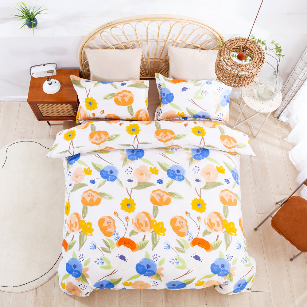 Dreamaker 100% Cotton Sateen Quilt Cover Set Lily in Orange Print King Bed