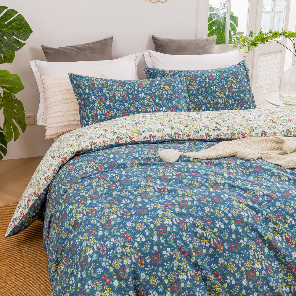 Dreamaker Olivia Floral 100% Cotton Reversible Quilt Cover Set Blue King Single Bed