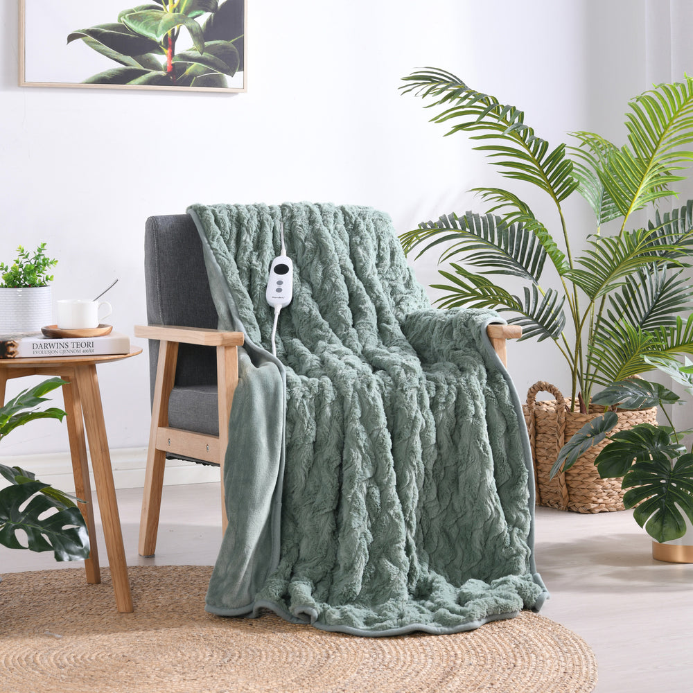 Dreamaker 500gsm Faux Fur Heated Throw Leaf Green 160 x 120cm