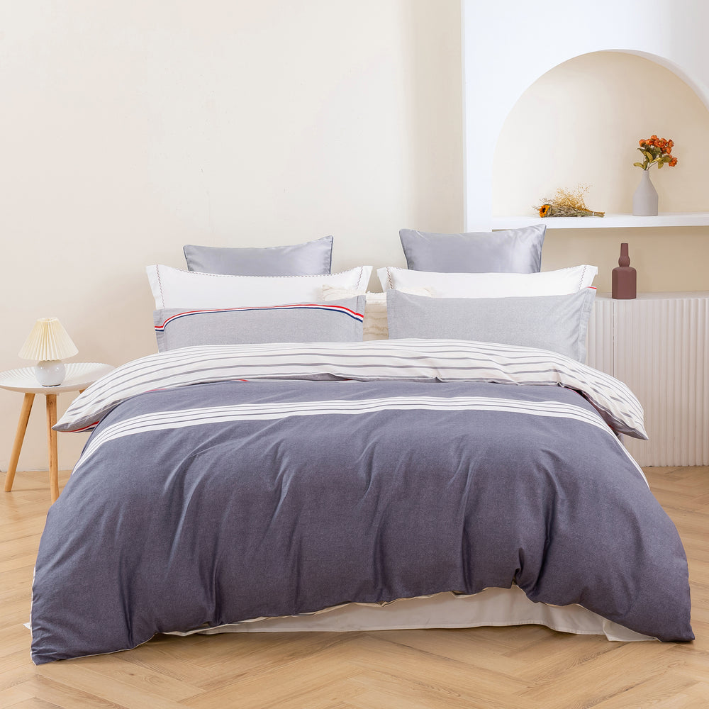 Dreamaker Tommy 100% Cotton Reversible Quilt Cover Set Double Bed