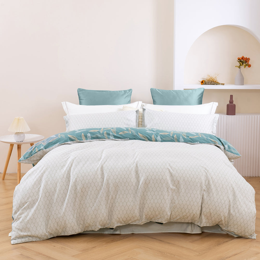 Dreamaker Foxtail 100% Cotton Reversible Quilt Cover Set Single Bed