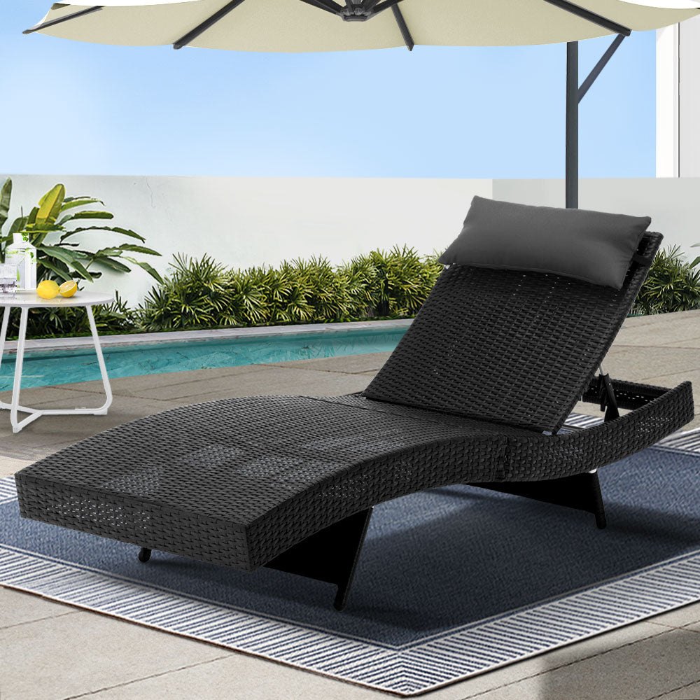 Gardeon Outdoor Wicker Sun Lounge Black