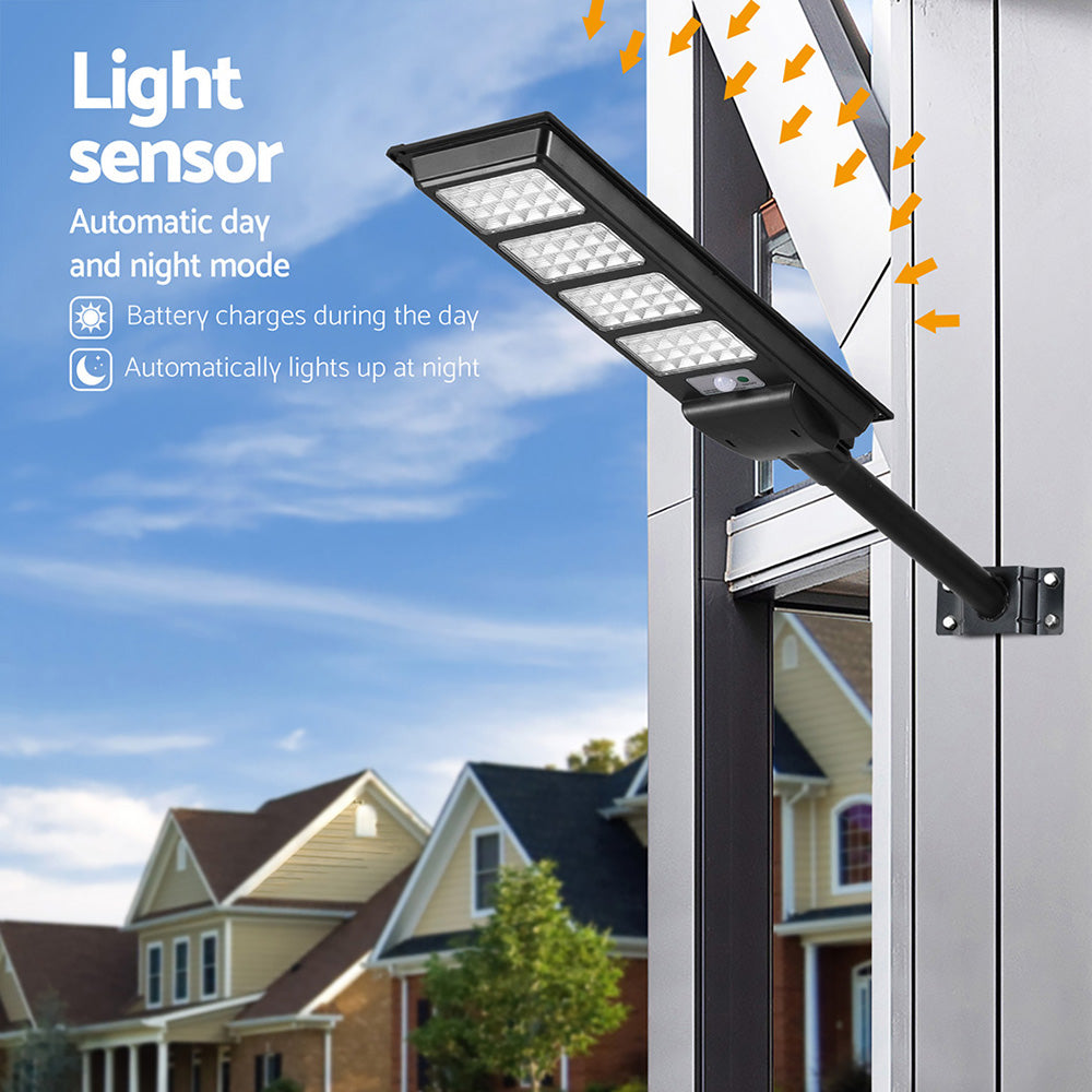 Leier 320 LED Solar Street Light Motion Sensor