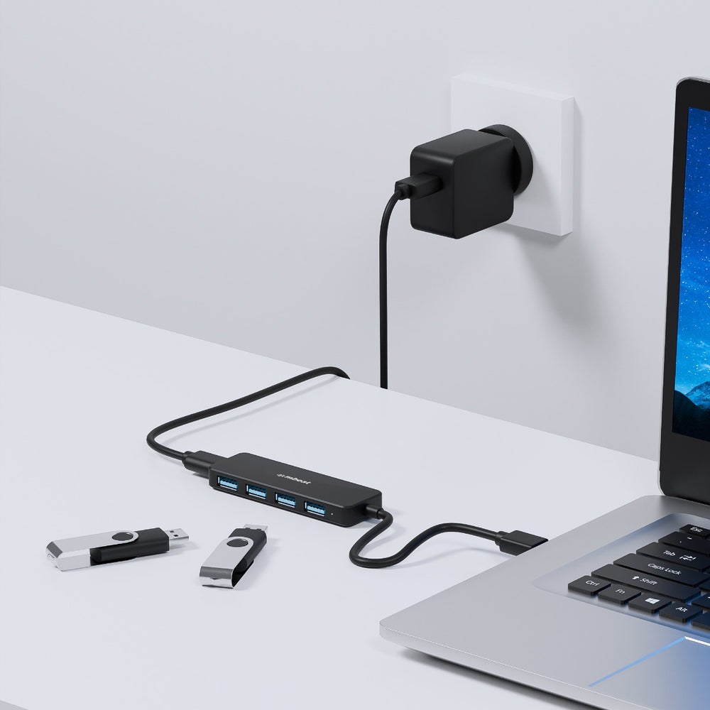 4-Port USB 3.0 Hub with USB-C DC Port