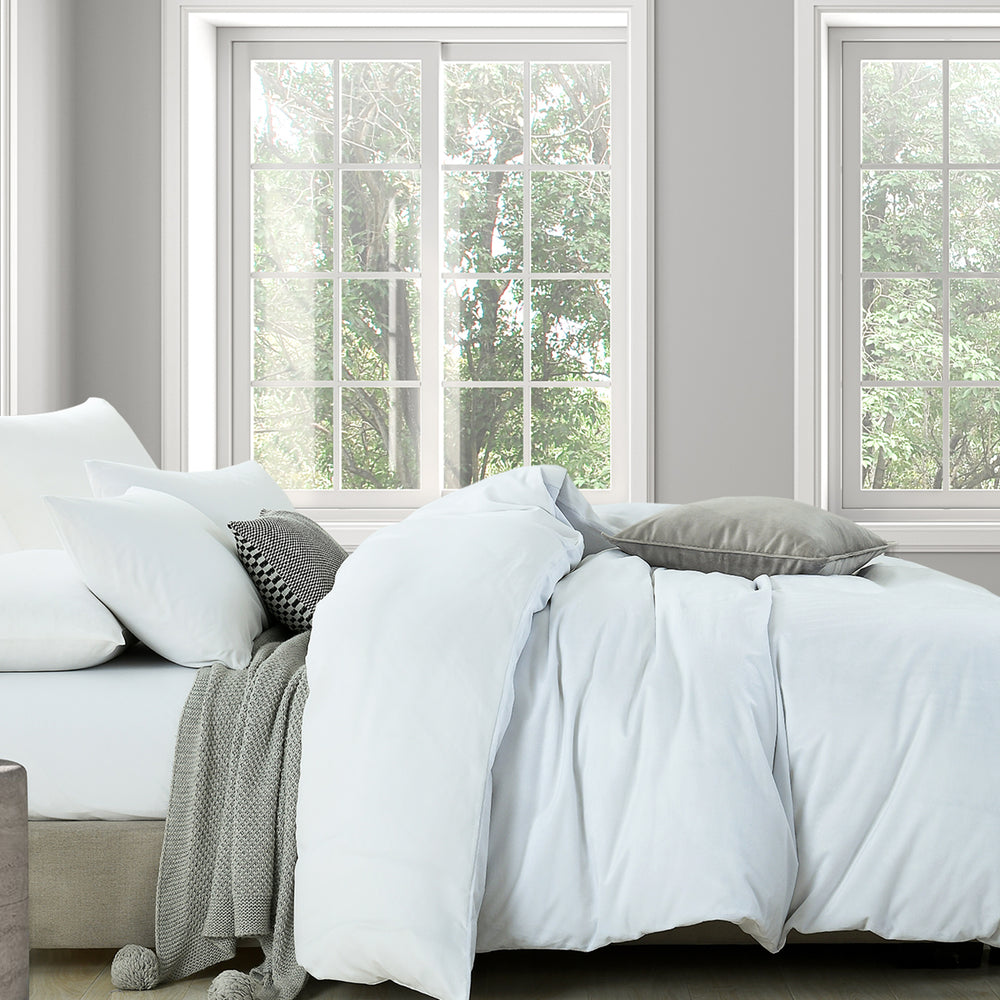 Royal Comfort Velvet Quilt Cover Set Super Soft Luxurious Warmth Bedding King White