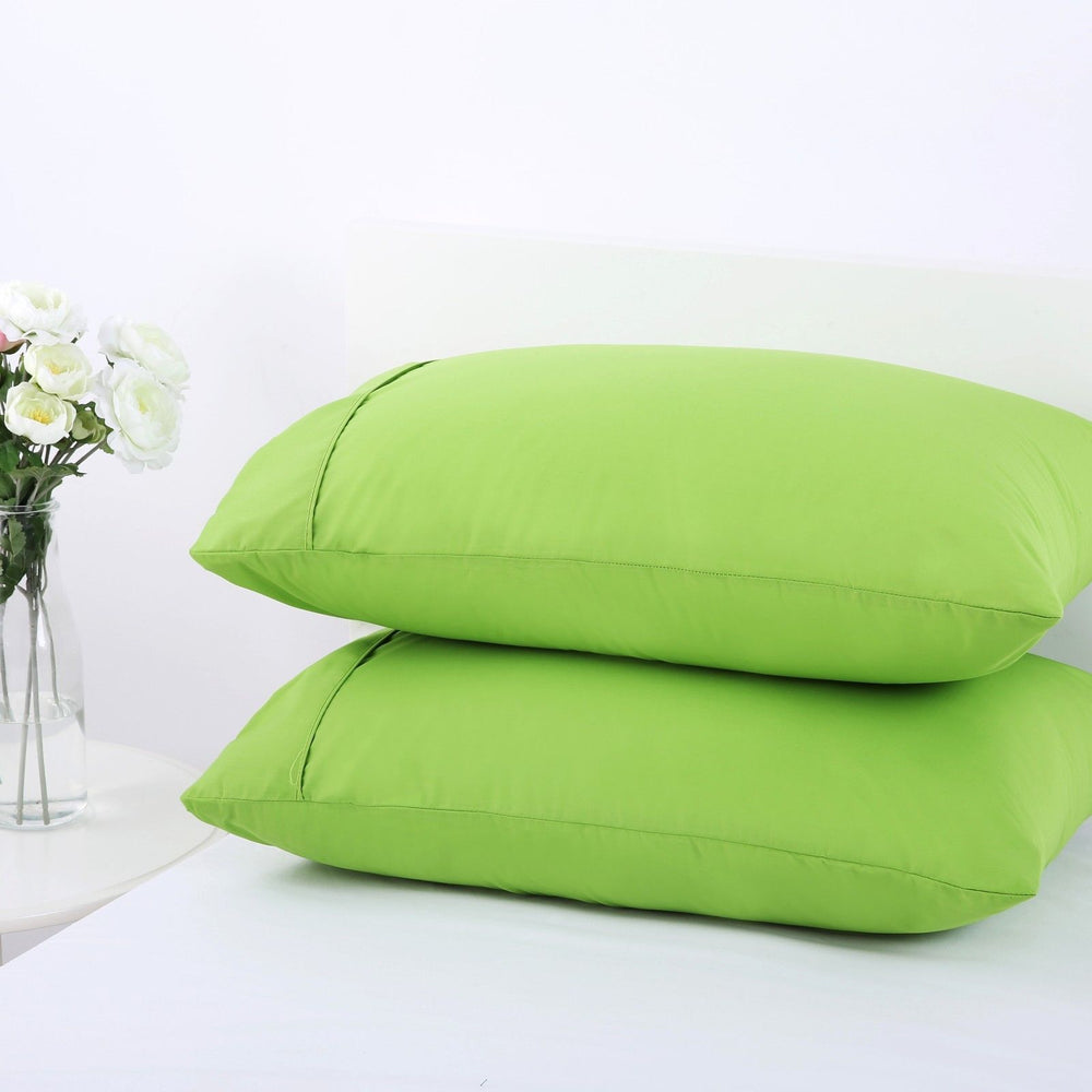 Dreamaker 250Tc Plain Dyed Standard Pillowcases Twin Pack Greenery
