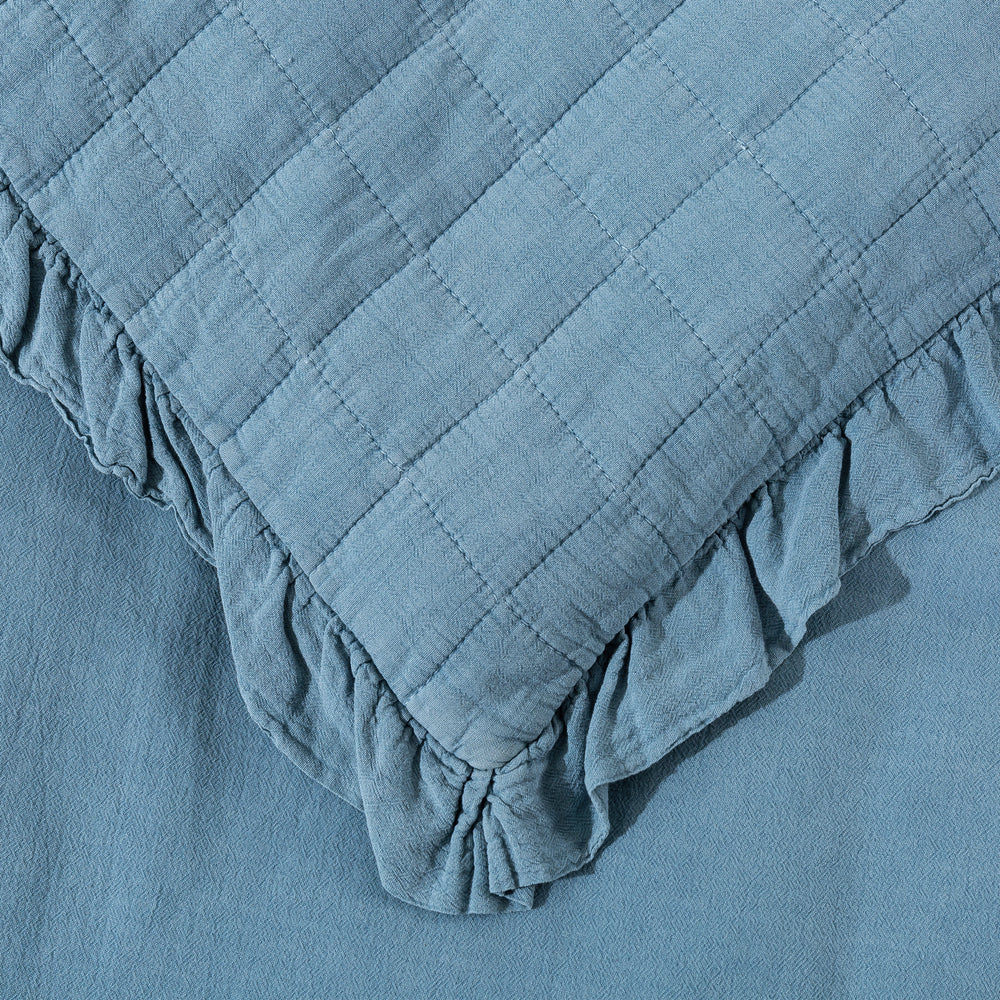 Dreamaker Premium Quilted Sand Wash Coverlet Super King Bed Dusty Blue