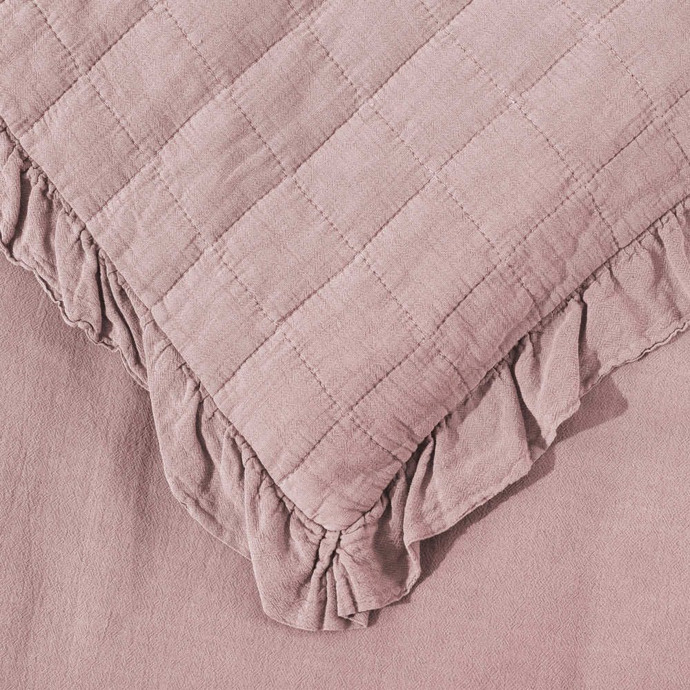 Dreamaker Premium Quilted Sand Wash Coverlet Dusty Pink Queen/King Bed