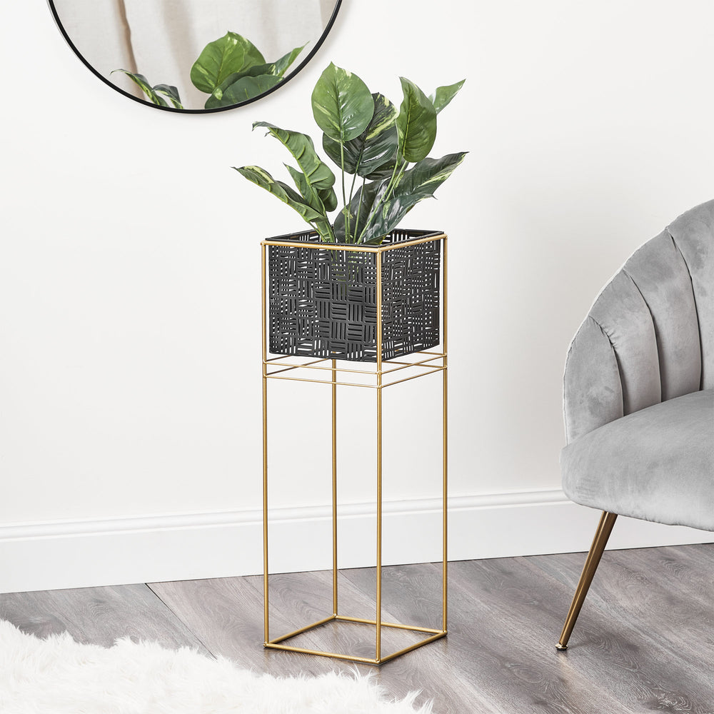 Marketlane Hakuba Indoor Metal Single Plant Stand Rack - Gold